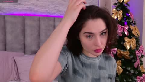 Roxy online show from January 2025 05:03:02 AM