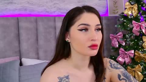 Roxy online show from January 2025 05:01:01 AM