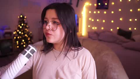 roxysuh online show from February 2025 05:21:02 AM