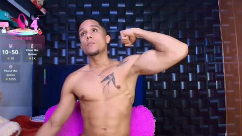 ANTONIO online show from October 2025 07:47:02 PM