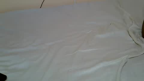 Snapshot of royalseductress chatting on April 2026 06:56:01 PM royalseductress online show from April 2026 06:56:01 PM