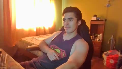 rpaulo25 online show from December 2024 08:14:02 PM