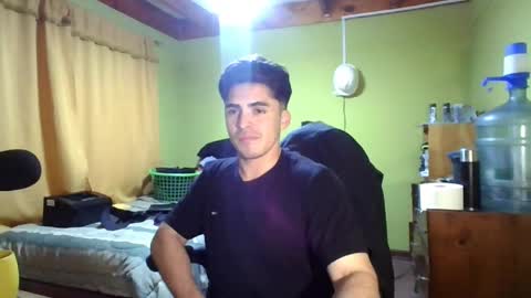 Snapshot of rpaulo25 chatting on May 2026 02:18:01 AM rpaulo25 online show from May 2026 02:18:01 AM