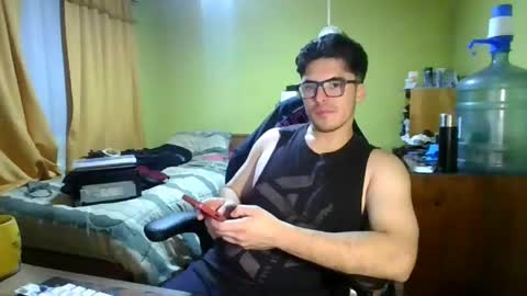 Snapshot of rpaulo25 chatting on May 2026 05:01:02 AM rpaulo25 online show from May 2026 05:01:02 AM