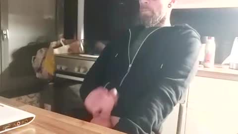 petit cochon online show from December 2024 04:20:01 AM