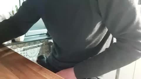 petit cochon online show from January 2025 06:05:01 AM