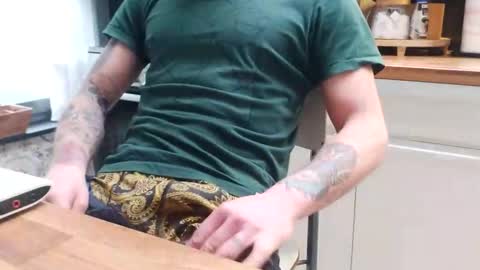 petit cochon online show from January 2025 08:40:01 AM