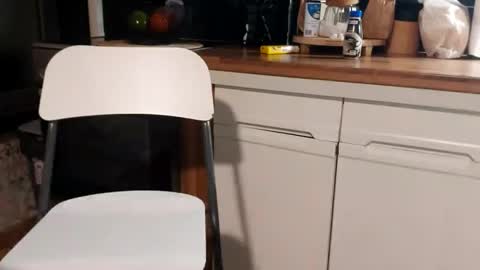 petit cochon online show from February 2025 04:48:02 AM