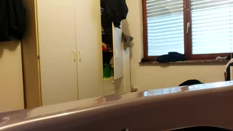 petit cochon online show from March 2025 07:38:02 AM