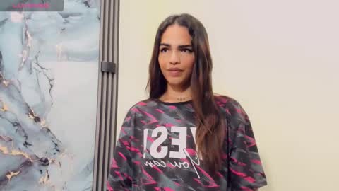 Snapshot of rubi_30 chatting on November 2025 12:15:02 PM Rubi i love online show from November 2025 12:15:02 PM