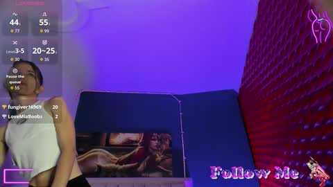 Rubi online show from October 2025 03:46:02 PM