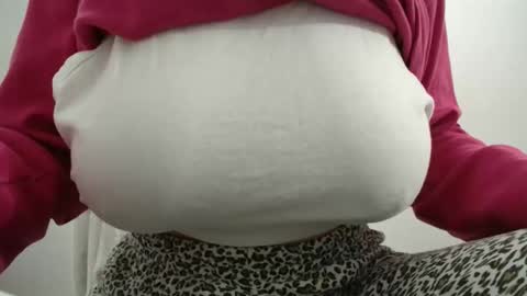 Snapshot of ruby988 chatting on February 2026 09:00:02 PM ruby988 online show from February 2026 09:00:02 PM