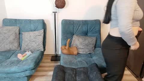 Ruby online show from December 2025 07:45:02 PM