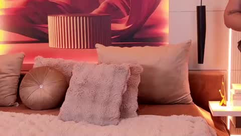 Snapshot of rubyluxee chatting on July 2026 10:21:02 AM Ruby Luxe online show from July 2026 10:21:02 AM