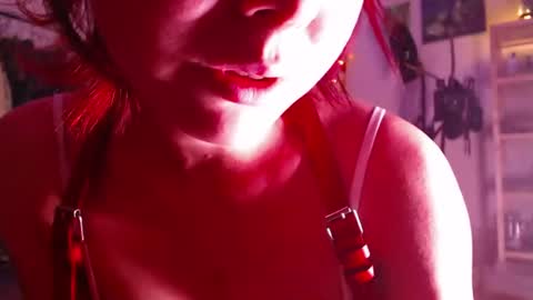 rubylynxxx online show from June 2026 06:08:02 PM