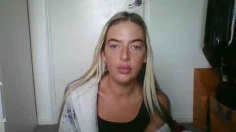 Snapshot of rubyredxxxoxxx chatting on December 2024 01:25:02 PM rubyredxxxoxxx online show from December 2024 01:25:02 PM