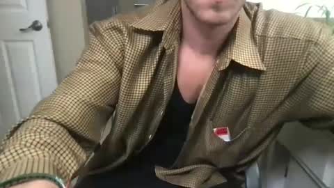 Snapshot of rubyrod56 chatting on January 2025 10:24:02 PM rubyrod56 online show from January 2025 10:24:02 PM