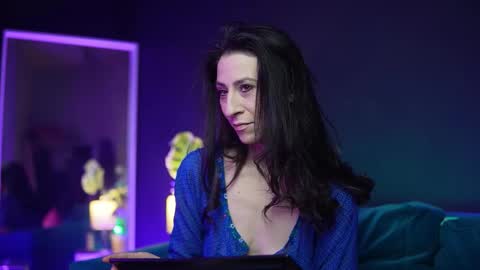  Ruby  online show from January 2026 11:08:02 PM