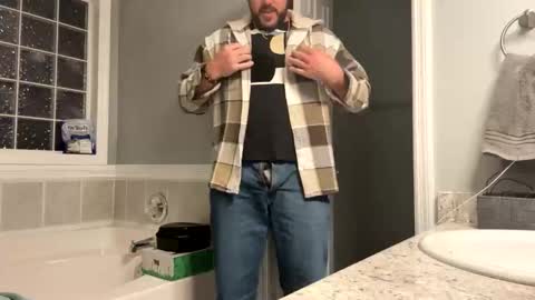 ruggedcharm777 online show from November 2025 10:29:01 AM