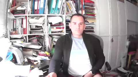 Snapshot of runner1978 chatting on December 2024 01:39:01 PM runner1978 online show from December 2024 01:39:01 PM