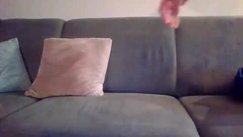 runner_1978 online show from March 2026 09:52:01 PM