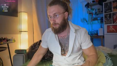 Paul online show from March 2025 06:00:02 PM