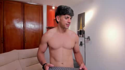 Russ online show from September 2025 05:41:02 AM