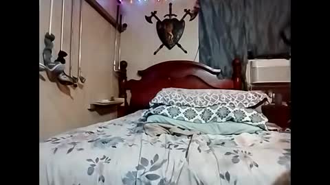 Rusty online show from October 2025 03:49:02 AM