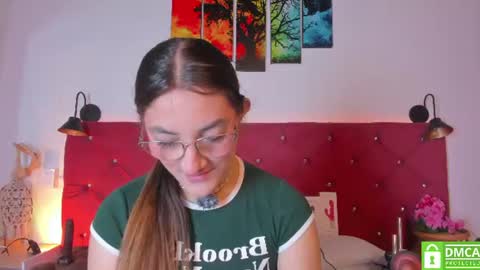 Snapshot of ruth_harvey chatting on June 2026 02:04:01 PM Ruth online show from June 2026 02:04:01 PM