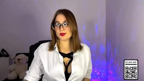 Snapshot of ruthless_111 chatting on November 2025 08:12:01 PM Nika online show from November 2025 08:12:01 PM