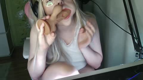 Tanyushka online show from January 2025 06:17:02 PM