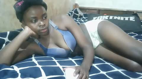 Snapshot of ruu_prettygal chatting on February 2026 09:30:02 AM ruu_prettygal online show from February 2026 09:30:02 AM