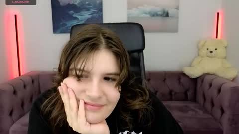 Ruyjin online show from November 2025 10:27:01 AM