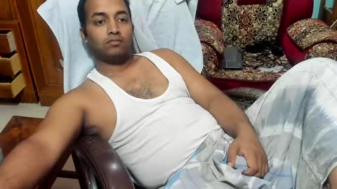 rwb17 online show from April 2026 05:45:02 AM