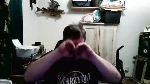 Snapshot of rwzar_1965 chatting on April 2026 02:44:02 AM rwzar_1965 online show from April 2026 02:44:02 AM