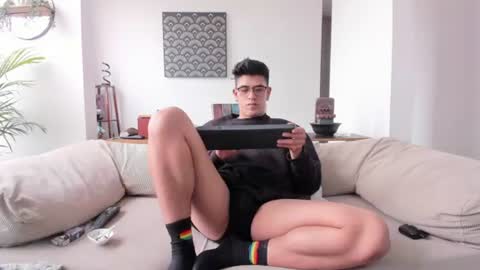 Ryan online show from July 2026 07:40:01 PM