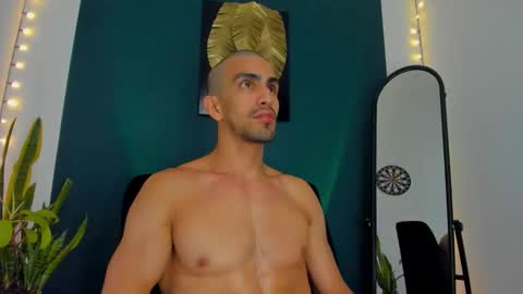 Ryan independent model online show from September 2025 09:20:02 PM