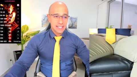 ryan_master_ online show from January 2025 12:10:01 PM