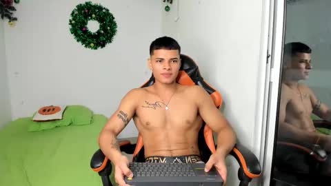 ryan_myerz online show from January 2026 01:42:01 AM