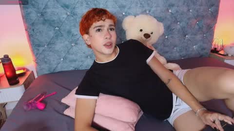 R Y A N   ON   F I R E online show from April 2026 01:40:01 PM