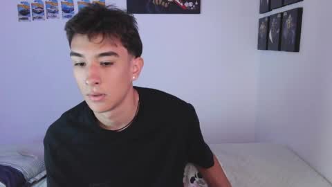 Snapshot of ryan_valentine17 chatting on March 2026 08:21:02 PM ryan online show from March 2026 08:21:02 PM