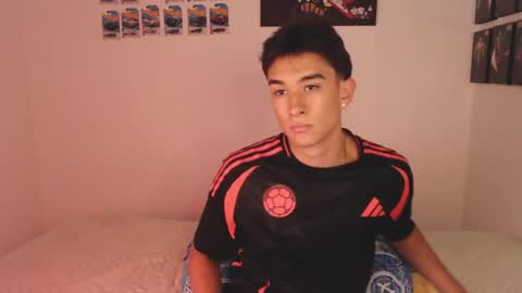 Snapshot of ryan_valentine17 chatting on April 2026 06:36:02 PM ryan online show from April 2026 06:36:02 PM