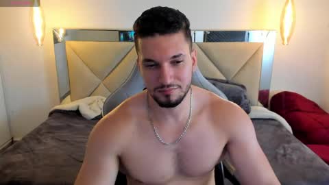 Snapshot of ryan_ward79 chatting on May 2026 03:29:02 PM Ryan online show from May 2026 03:29:02 PM