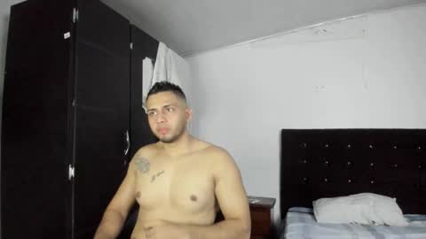 ryan_xc1 online show from September 2025 12:23:02 AM