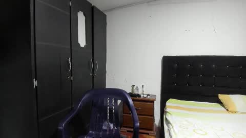 ryan_xc1 online show from October 2025 04:11:01 AM