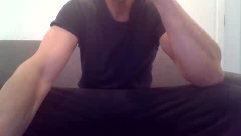 Snapshot of ryand066 chatting on March 2026 01:44:02 AM ryand066 online show from March 2026 01:44:02 AM