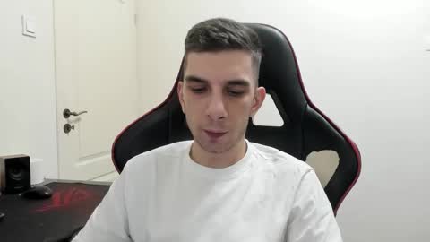 Snapshot of ryandusk chatting on October 2025 09:36:01 PM Andrew C. online show from October 2025 09:36:01 PM