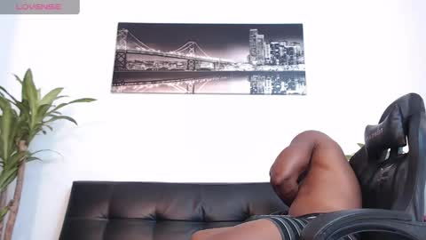 Snapshot of ryanjackson_ chatting on April 2026 09:54:01 PM Instagram Ryandwrn online show from April 2026 09:54:01 PM
