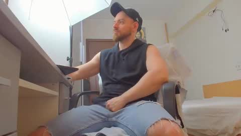 Ryanstone  online show from April 2026 04:10:02 AM