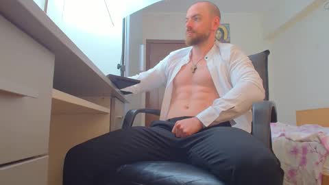 Snapshot of ryanstone_ chatting on April 2026 05:55:01 AM Ryanstone online show from April 2026 05:55:01 AM